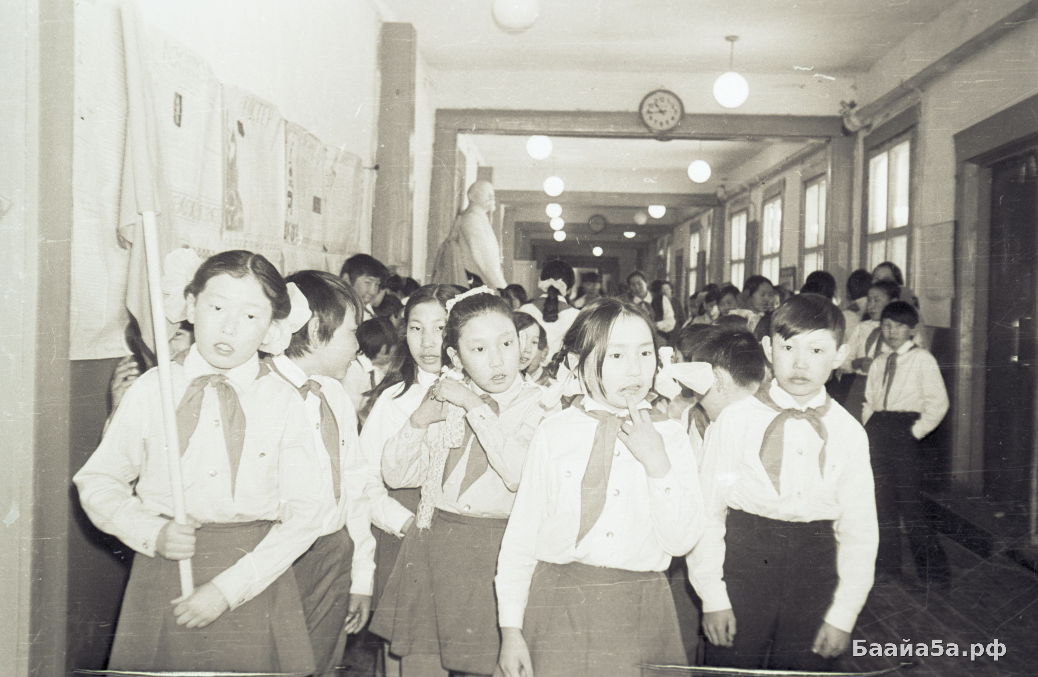 Эту дружбу на все времена завещал нам великий Ленин (28).jpg