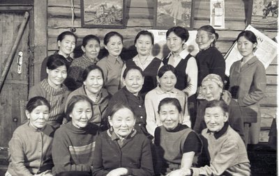 Туолбэ олохтоохторо, оскуола аhыл-н концера (20).jpg