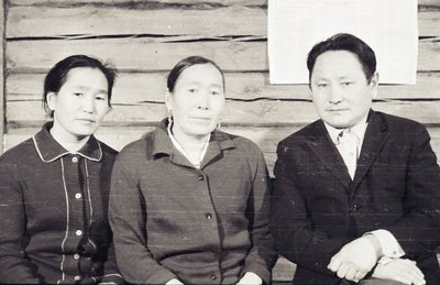 Туолбэ олохтоохторо, оскуола аhыл-н концера (26).jpg