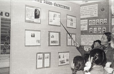 Лен музей и дети (28).jpg