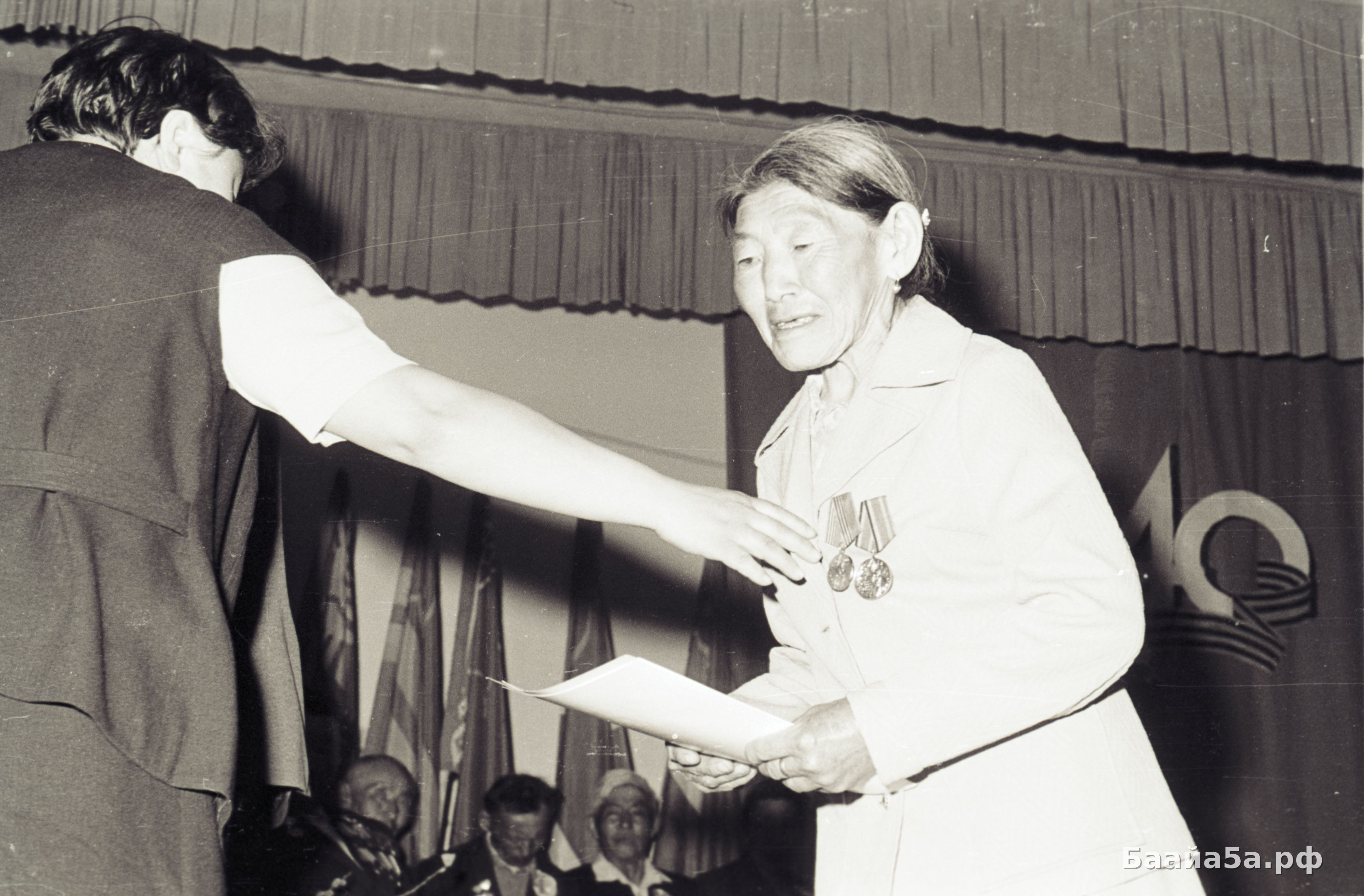 Вечер празднования дня победы с. Томтор (10).jpg