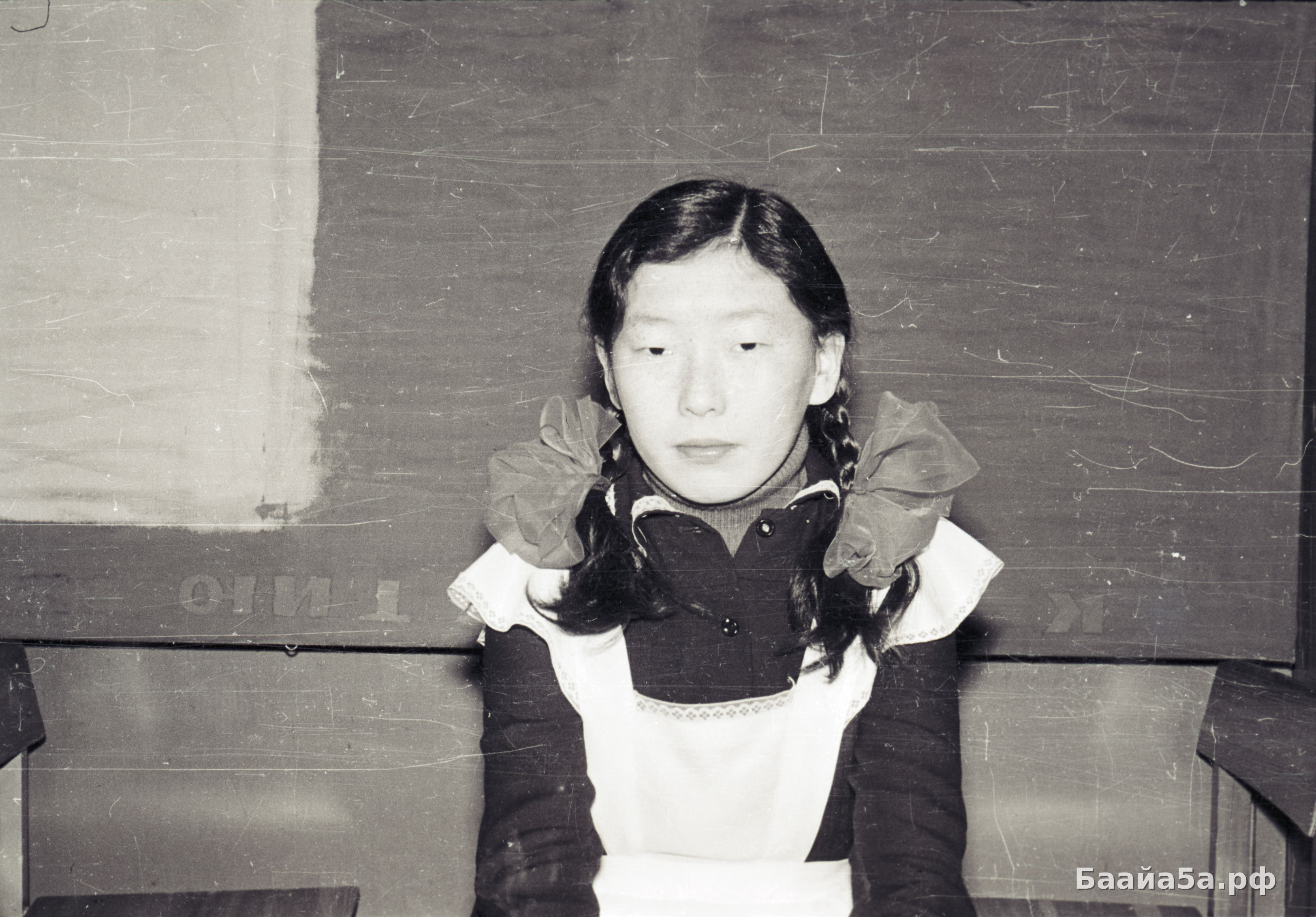 Лучшие учащиеся 2 полугодия (1980-1981).jpg