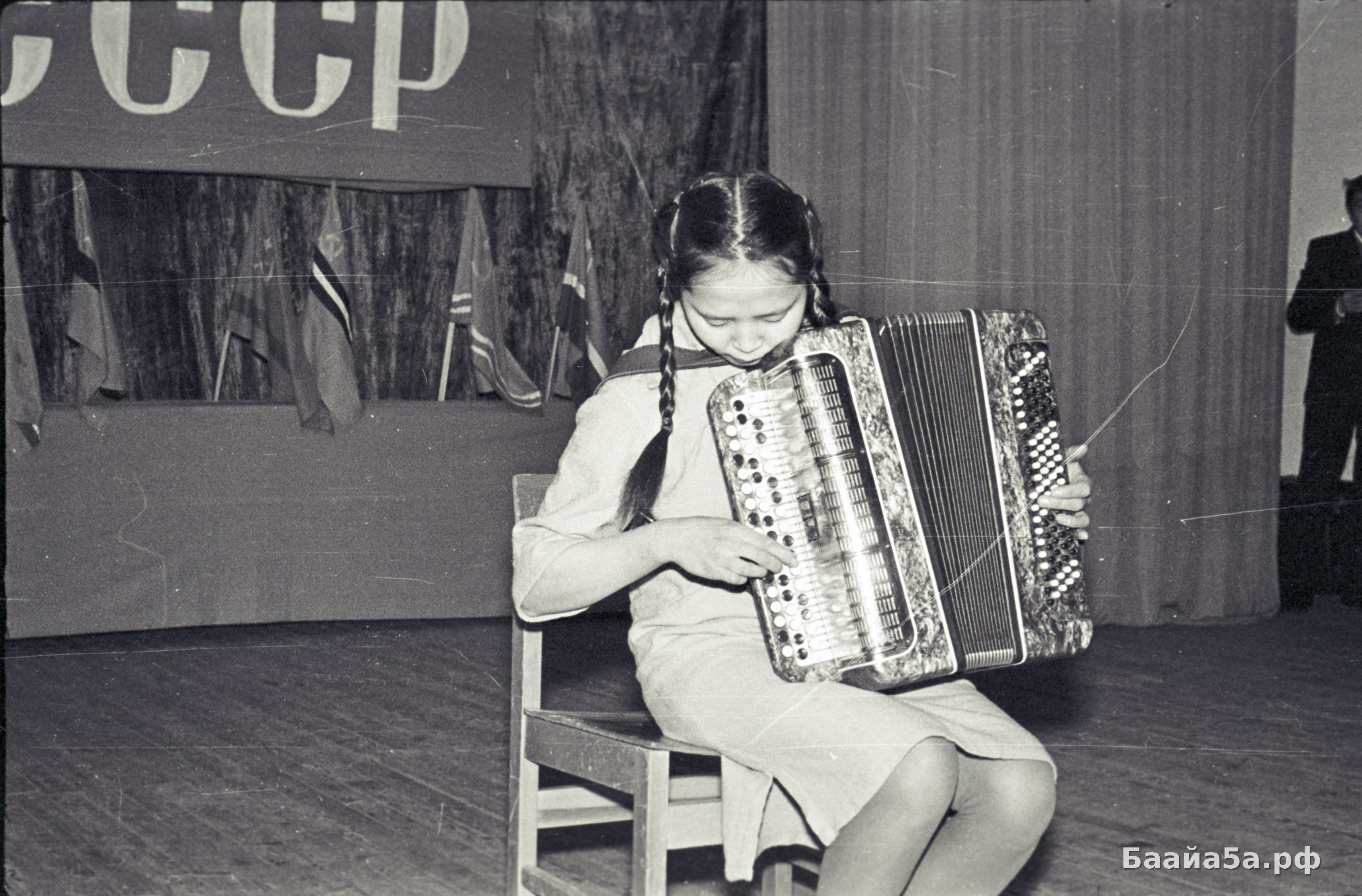 Концерт к 60-летию СССР (20).jpg