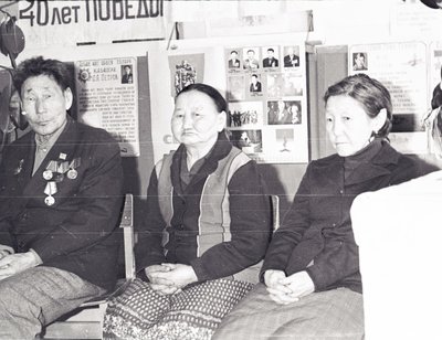 Встреча ветеранов в нач школе (11).jpg