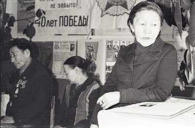 Встреча ветеранов в нач школе (13).jpg