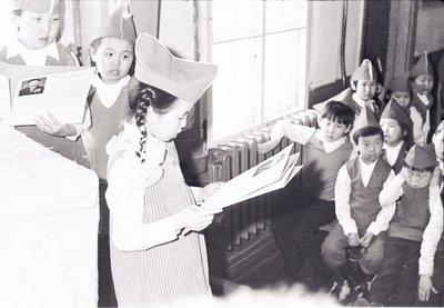 Встреча ветеранов в нач школе (16).jpg