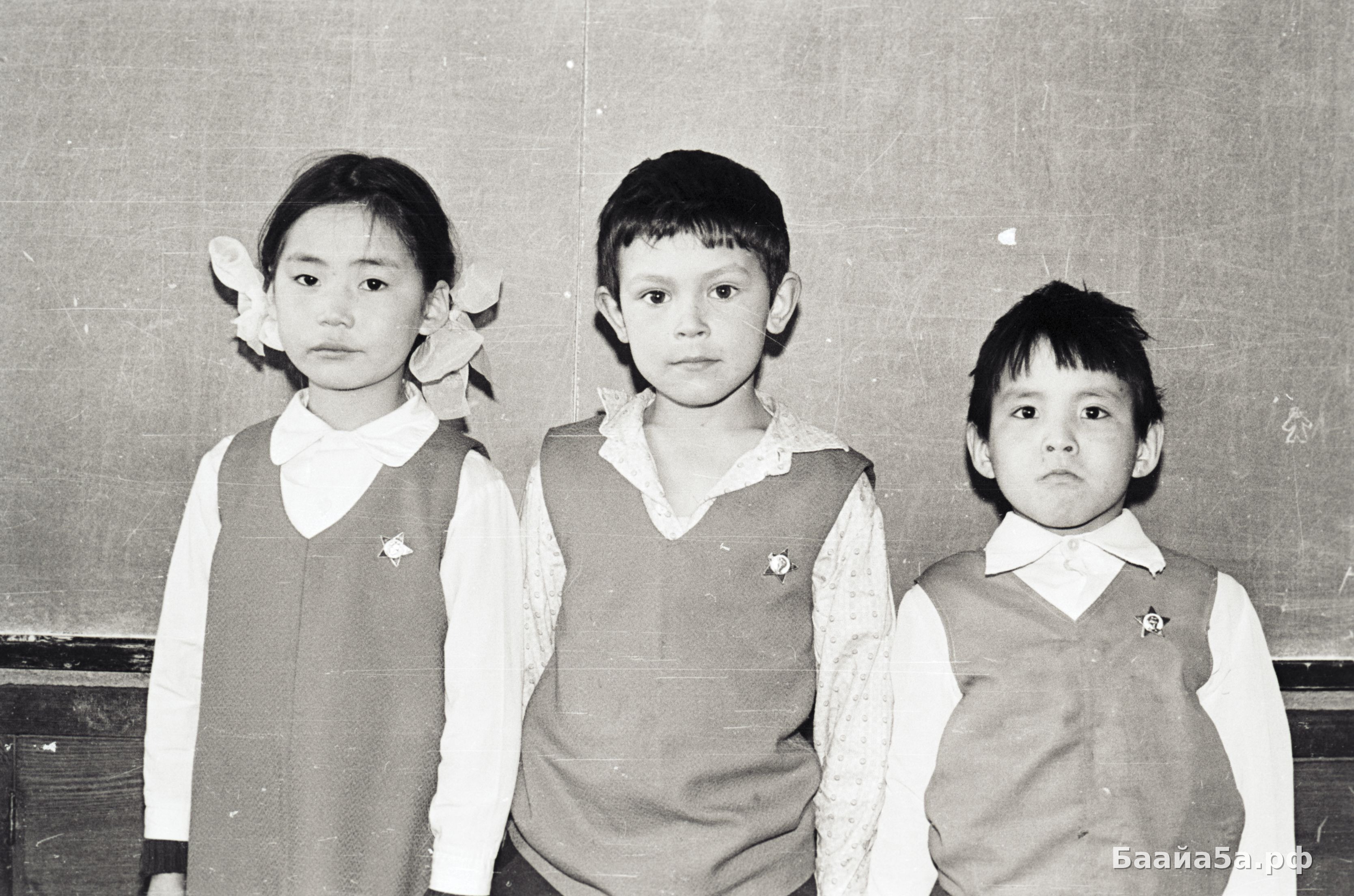 Встреча ветеранов в нач школе (29).jpg