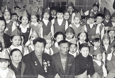 Встреча ветеранов в нач школе (4).jpg