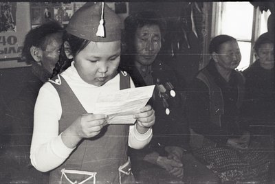 Встреча ветеранов в нач школе (7).jpg