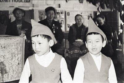 Встреча ветеранов в нач школе (9).jpg