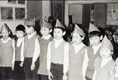 Встреча ветеранов в нач школе.jpg