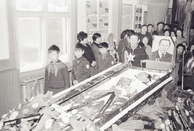 Похороны Михайловича школа (9).jpg