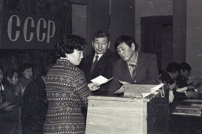 Торжественный митинг к 60-летию СССР (12).jpg