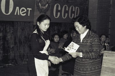 Торжественный митинг к 60-летию СССР (15).jpg