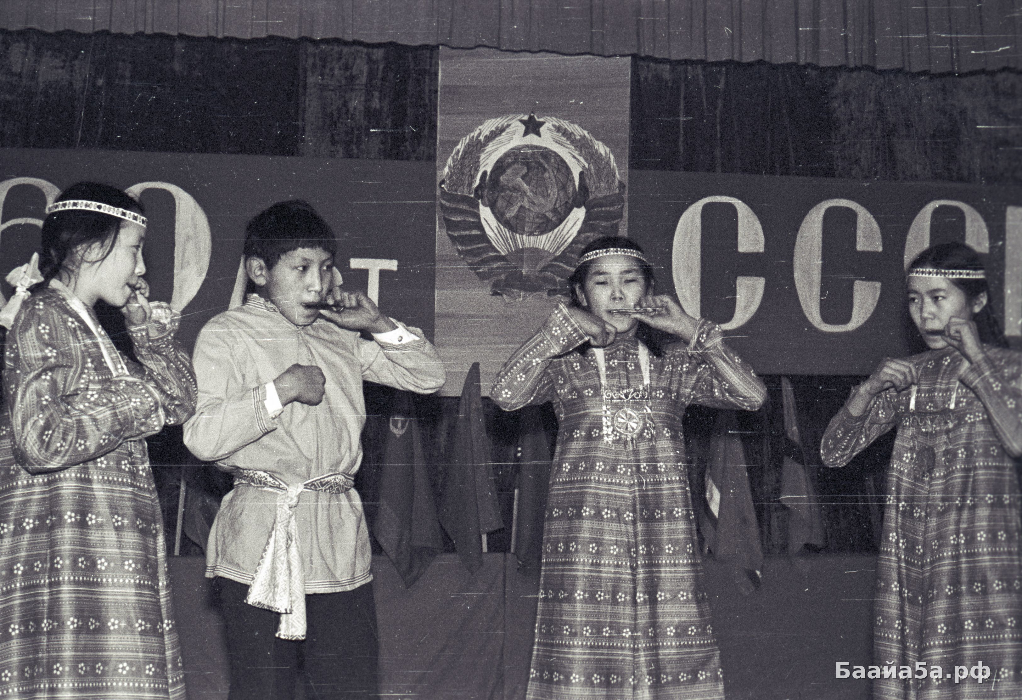 Торжественный митинг к 60-летию СССР (29).jpg